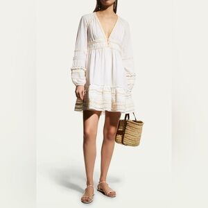 Elegant White Long Sleeve Dress